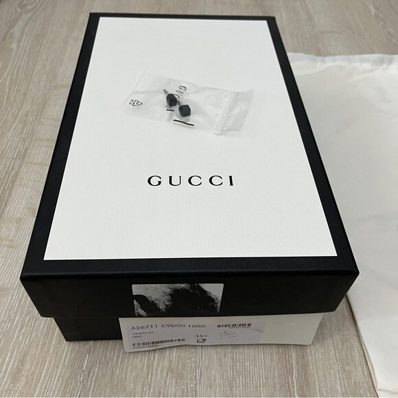 Gucci Empty Box 2 Dust Bags and Replacement Heel Tips - Picture 5 of 8